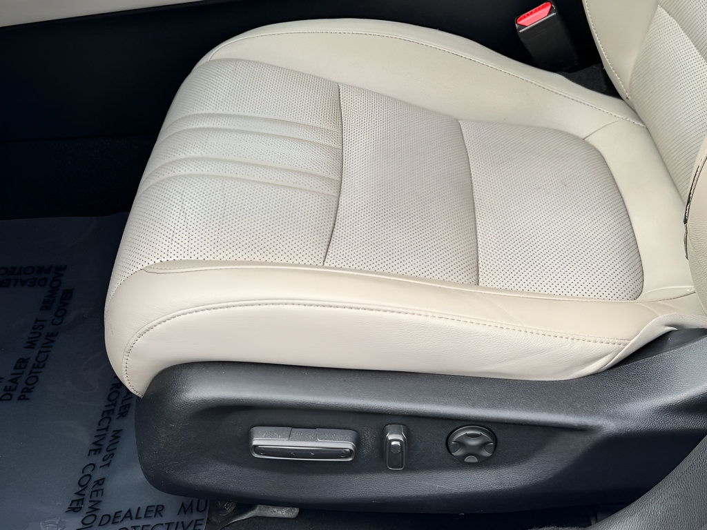 Used 2022 Honda Accord EX-L image 25