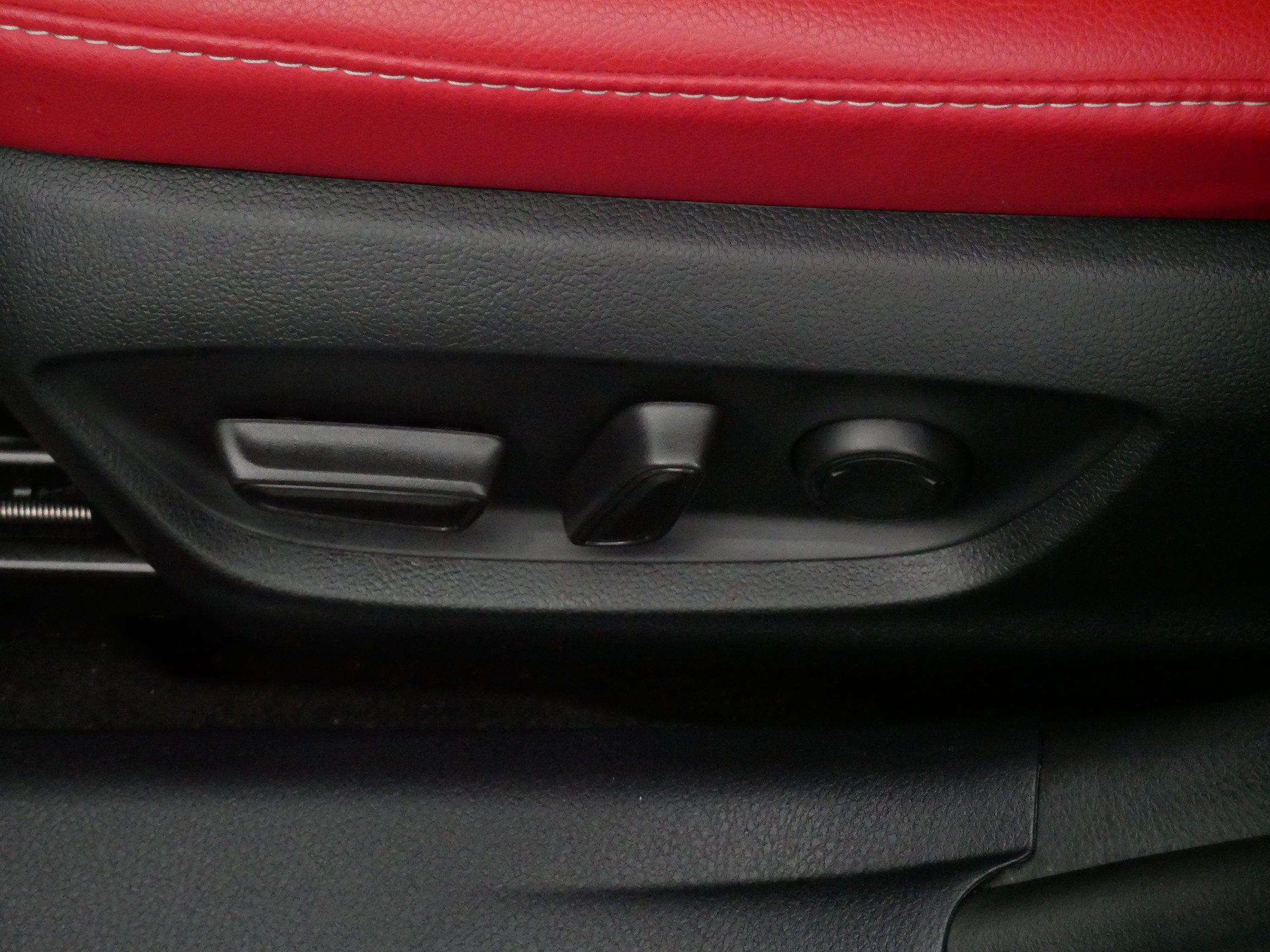 Certified 2023 Toyota Camry XSE w/ Navigation Package image 20