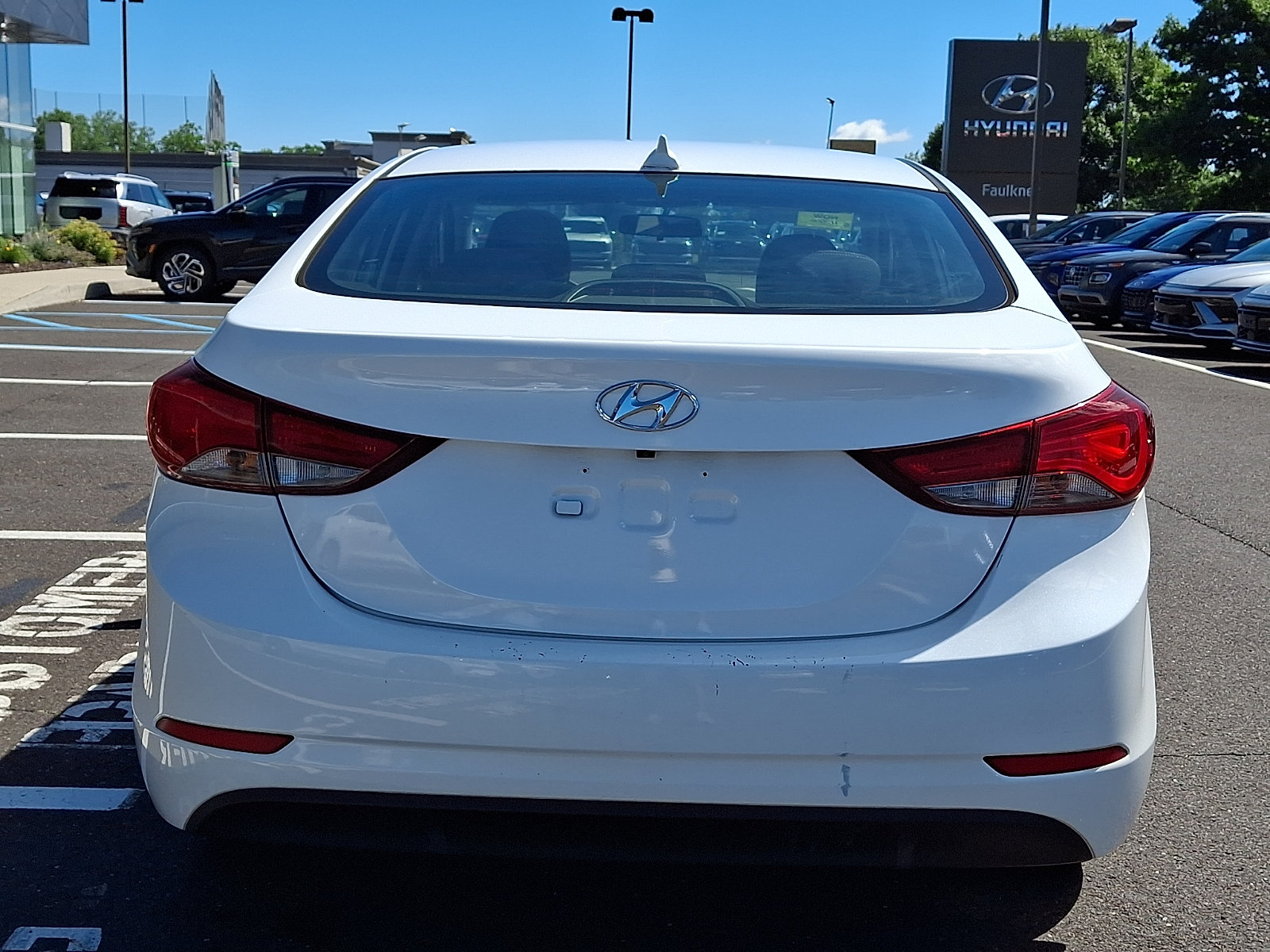 Used 2016 Hyundai Elantra Value Edition FWD image 4