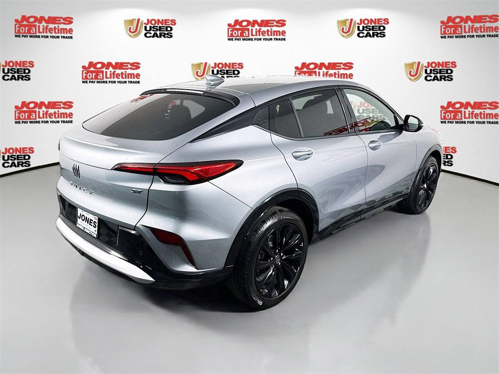 Used 2024 Buick Envista Sport Touring w/ Convenience I Package image 16