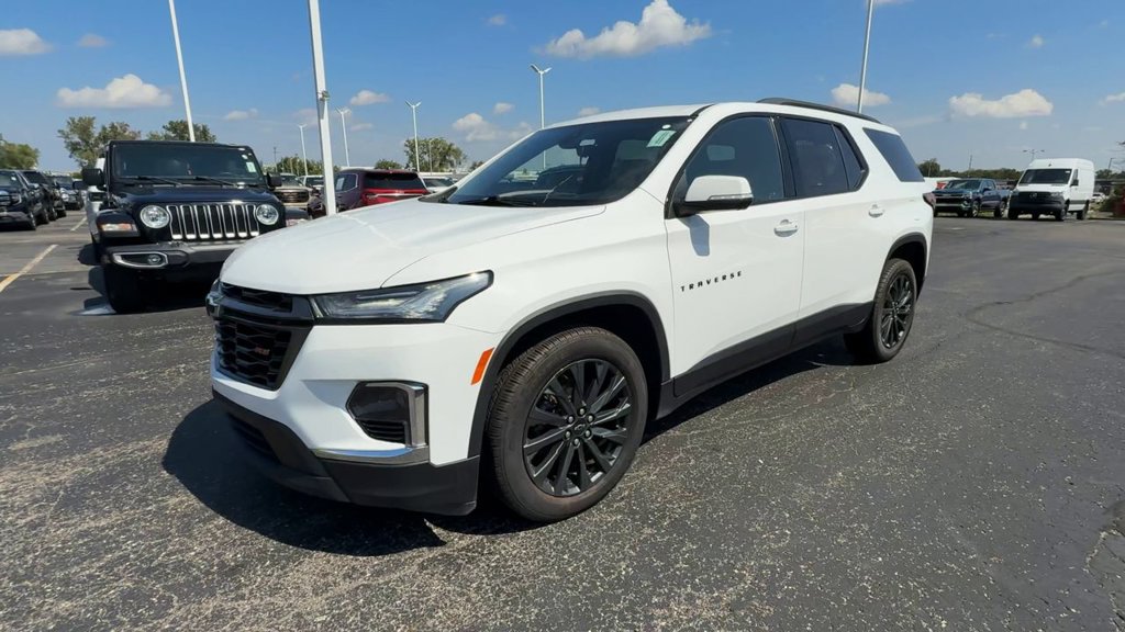 Used 2023 Chevrolet Traverse RS AWD/4WD image 4