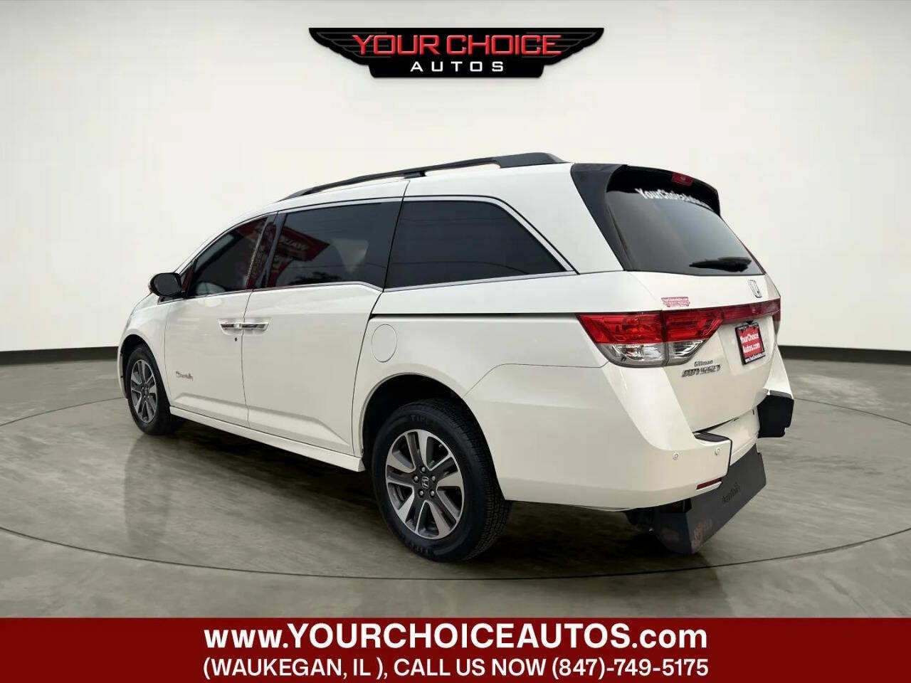 Used 2016 Honda Odyssey Touring Elite image 8