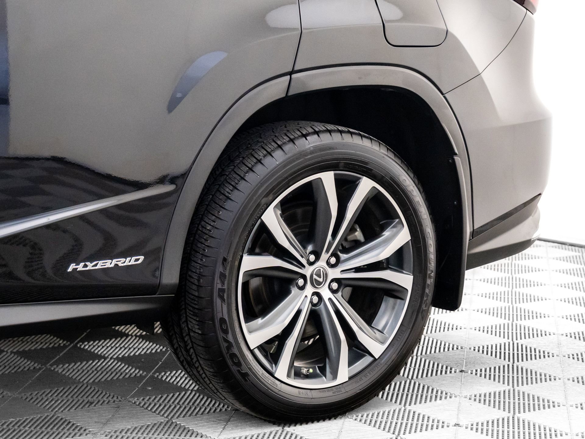 Used 2022 Lexus RX 450h AWD w/ Premium Package image 34