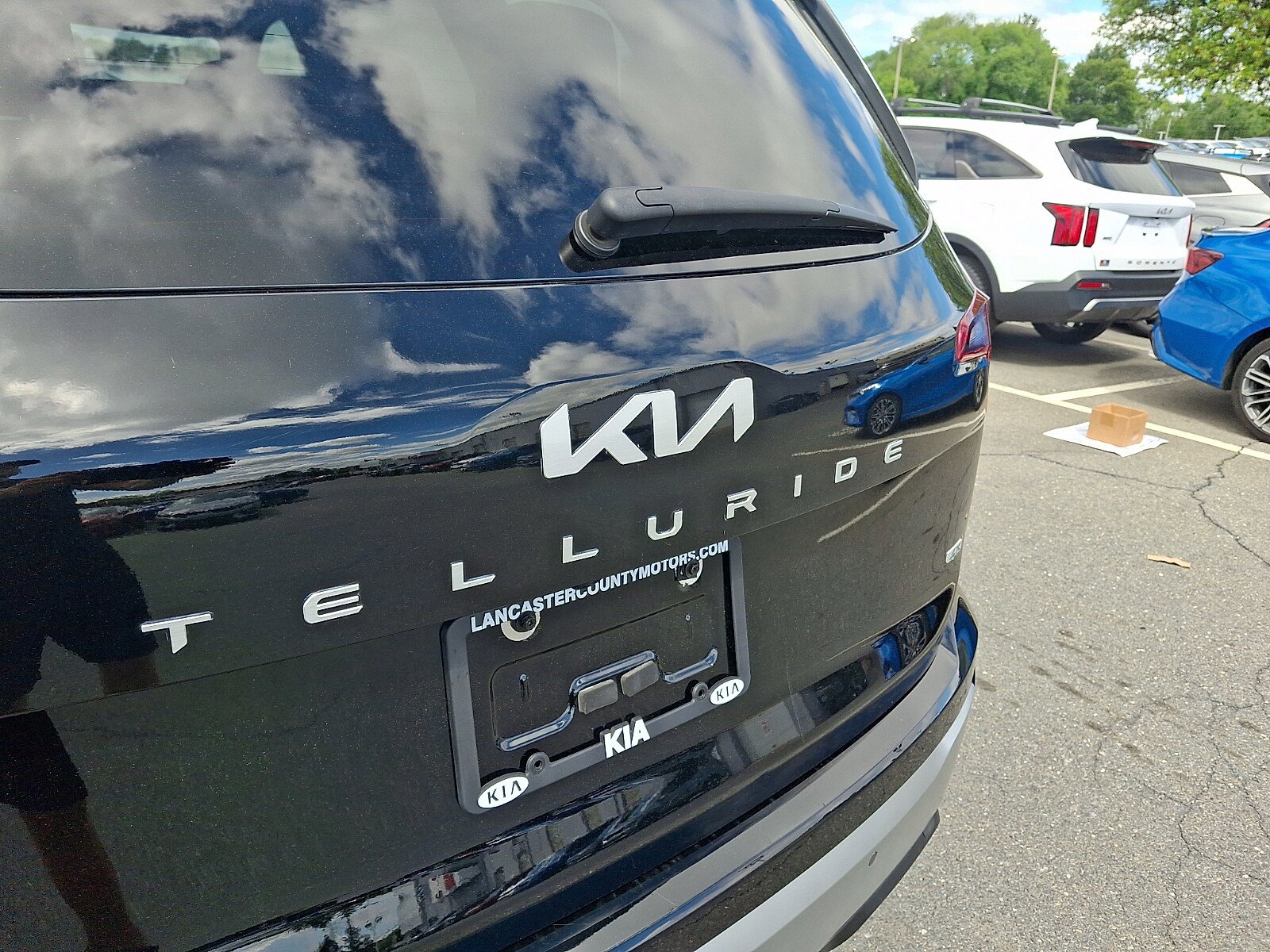 Used 2023 Kia Telluride LX AWD/4WD image 30