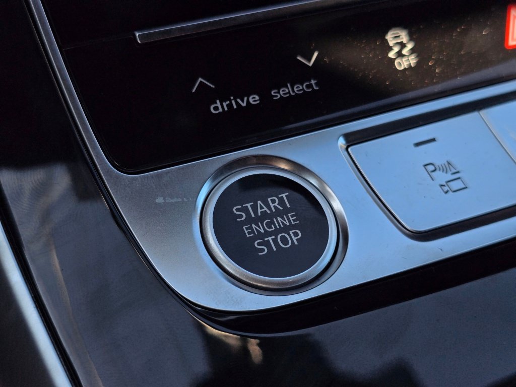New 2026 Audi Q8 Prestige AWD/4WD image 38