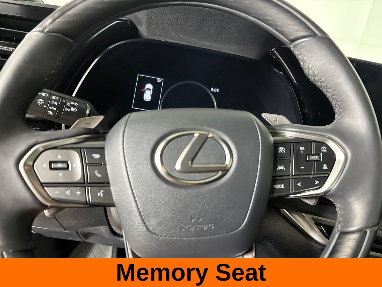 Used 2023 Lexus RX 350 Premium w/ Cold Area Package FWD image 16