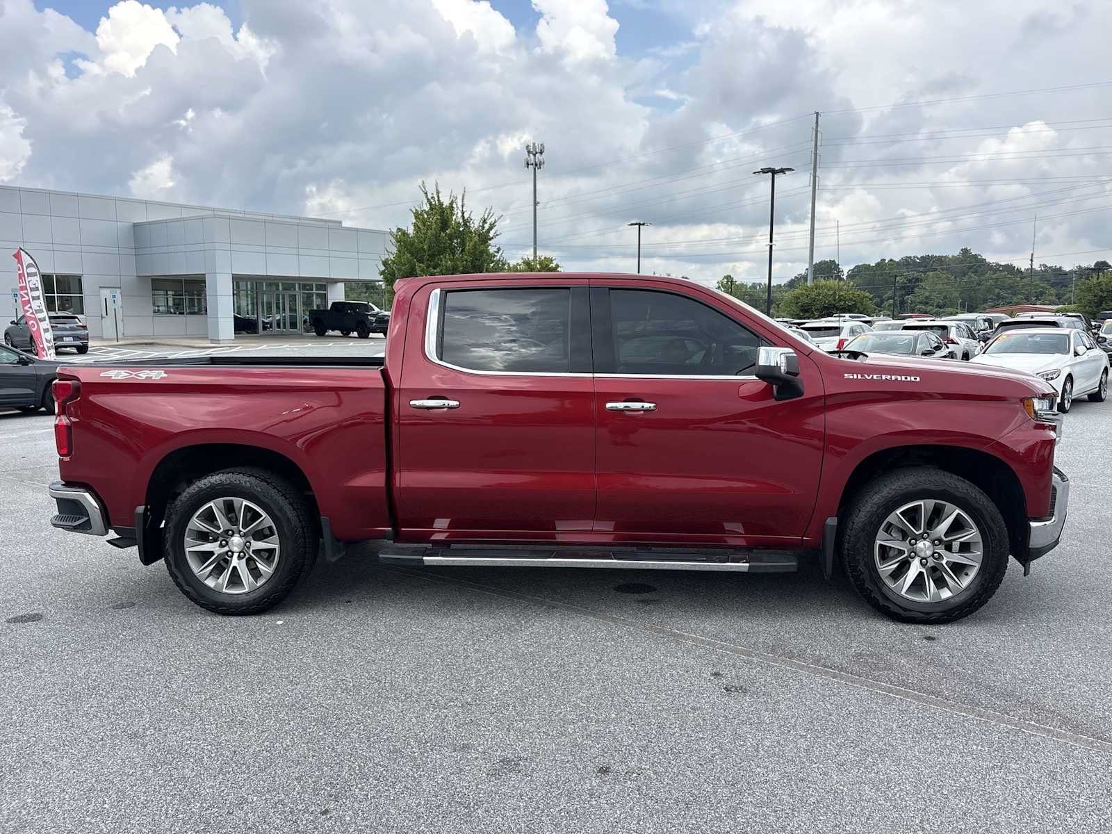 Used 2019 Chevrolet Silverado 1500 LTZ w/ LTZ Plus Package AWD/4WD image 5