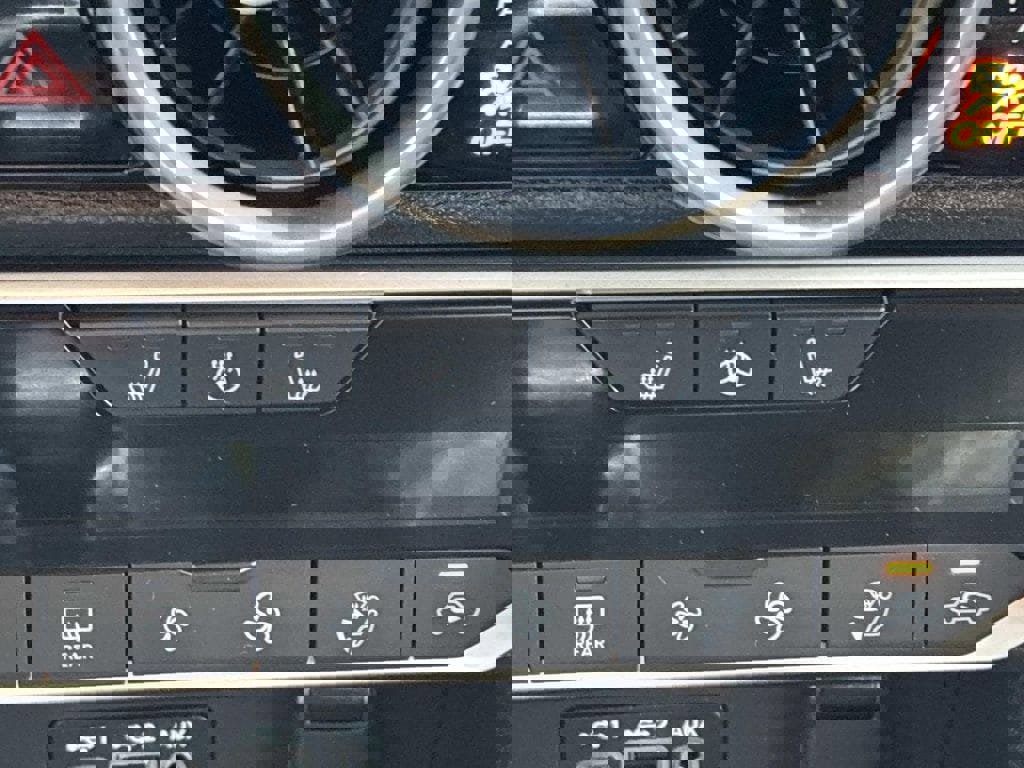 Used 2023 Nissan Sentra SV w/ All-Weather Package image 30