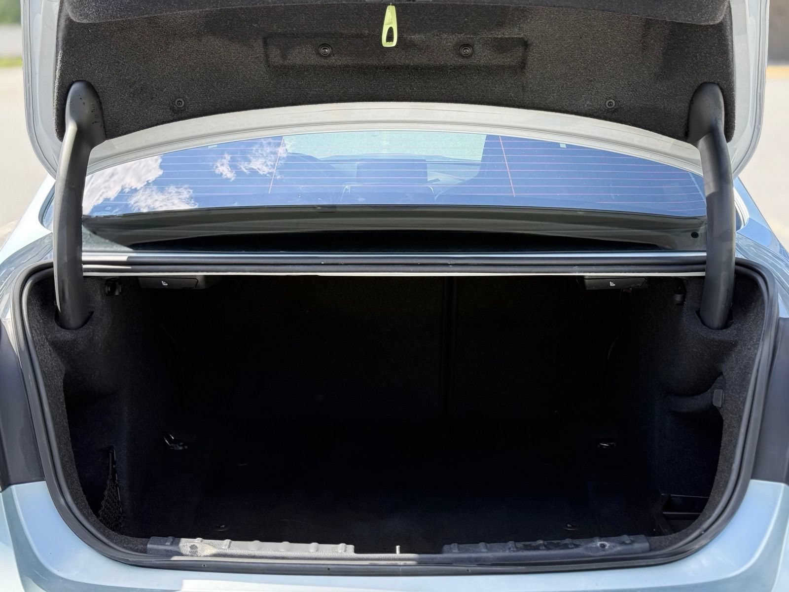 Used 2017 BMW M3 RWD image 49