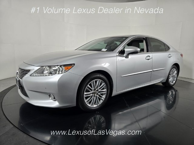 Used 2014 Lexus ES 350 w/ Premium Package FWD image 2