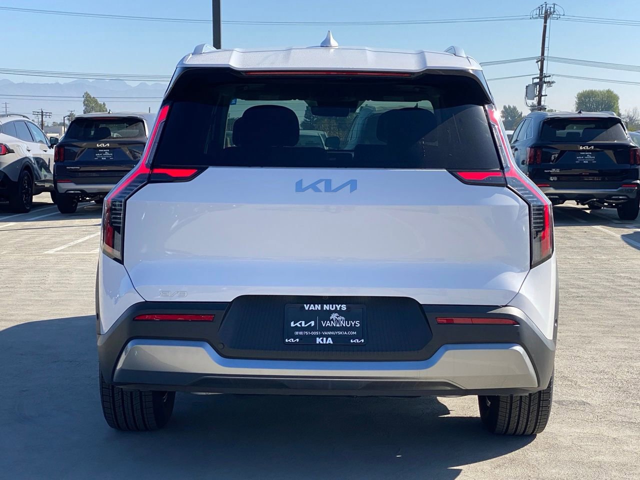 New 2026 Kia EV9 Wind image 5