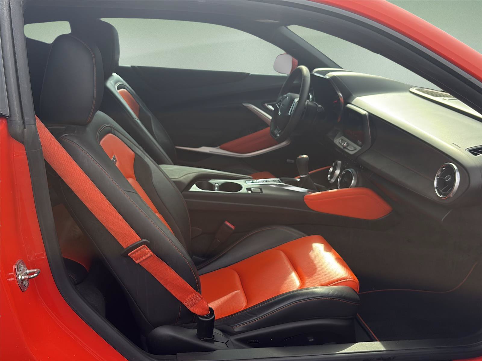 Used 2018 Chevrolet Camaro SS w/ Hot Wheels Edition RWD image 13