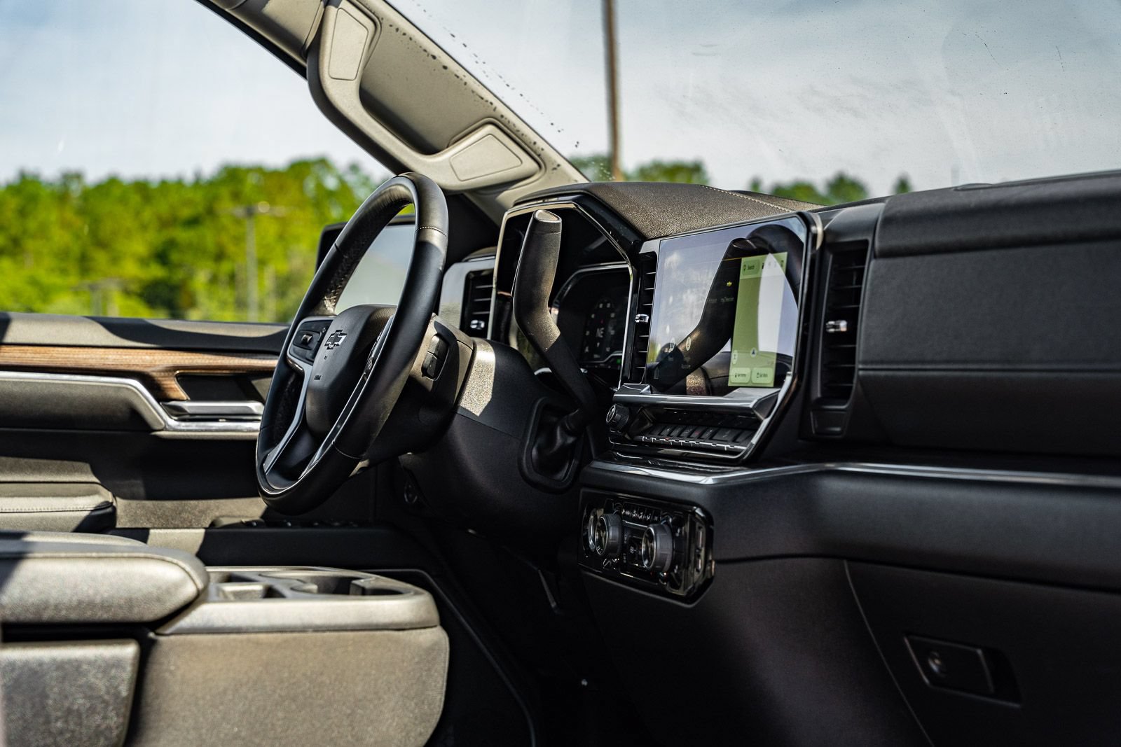 Used 2023 Chevrolet Silverado 1500 RST AWD/4WD image 12