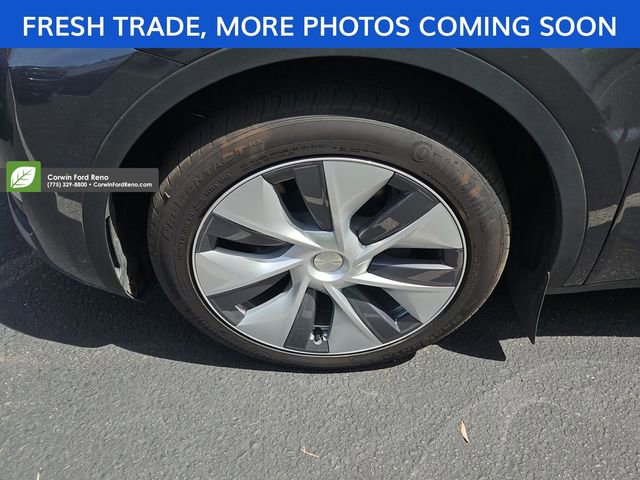 Used 2023 Tesla Model Y Long Range AWD/4WD image 18