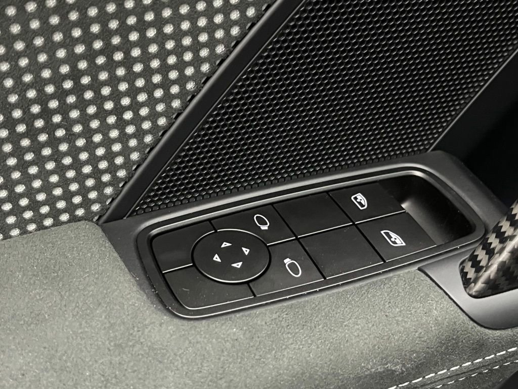 Used 2025 Porsche 911 GT3 RS image 28