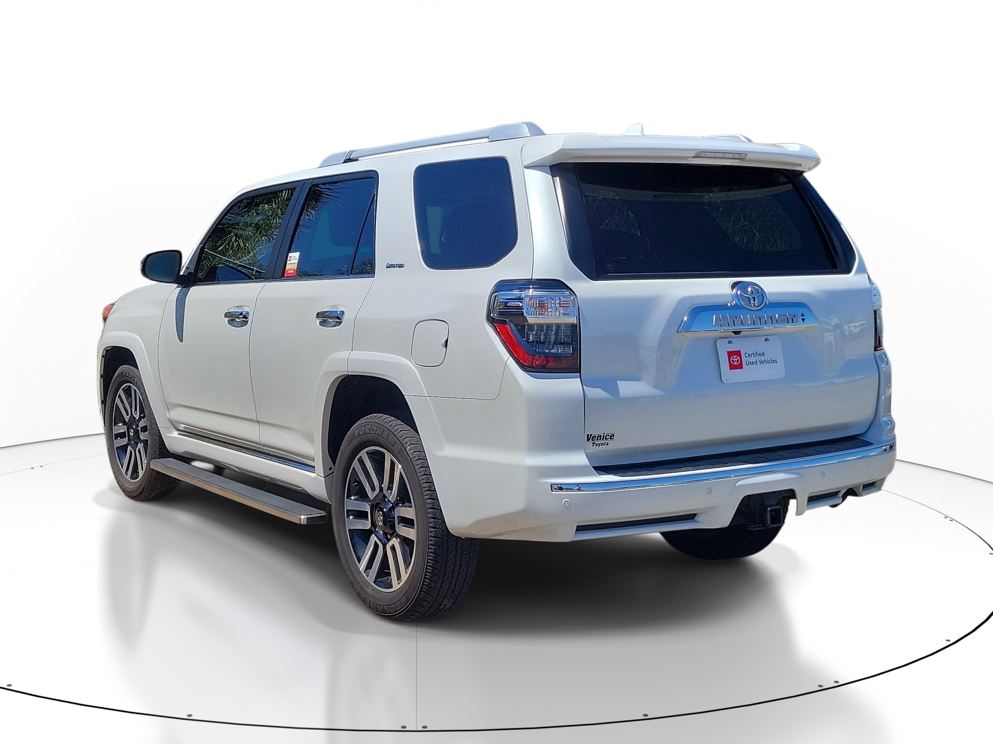 Used 2024 Toyota 4Runner Limited image 8