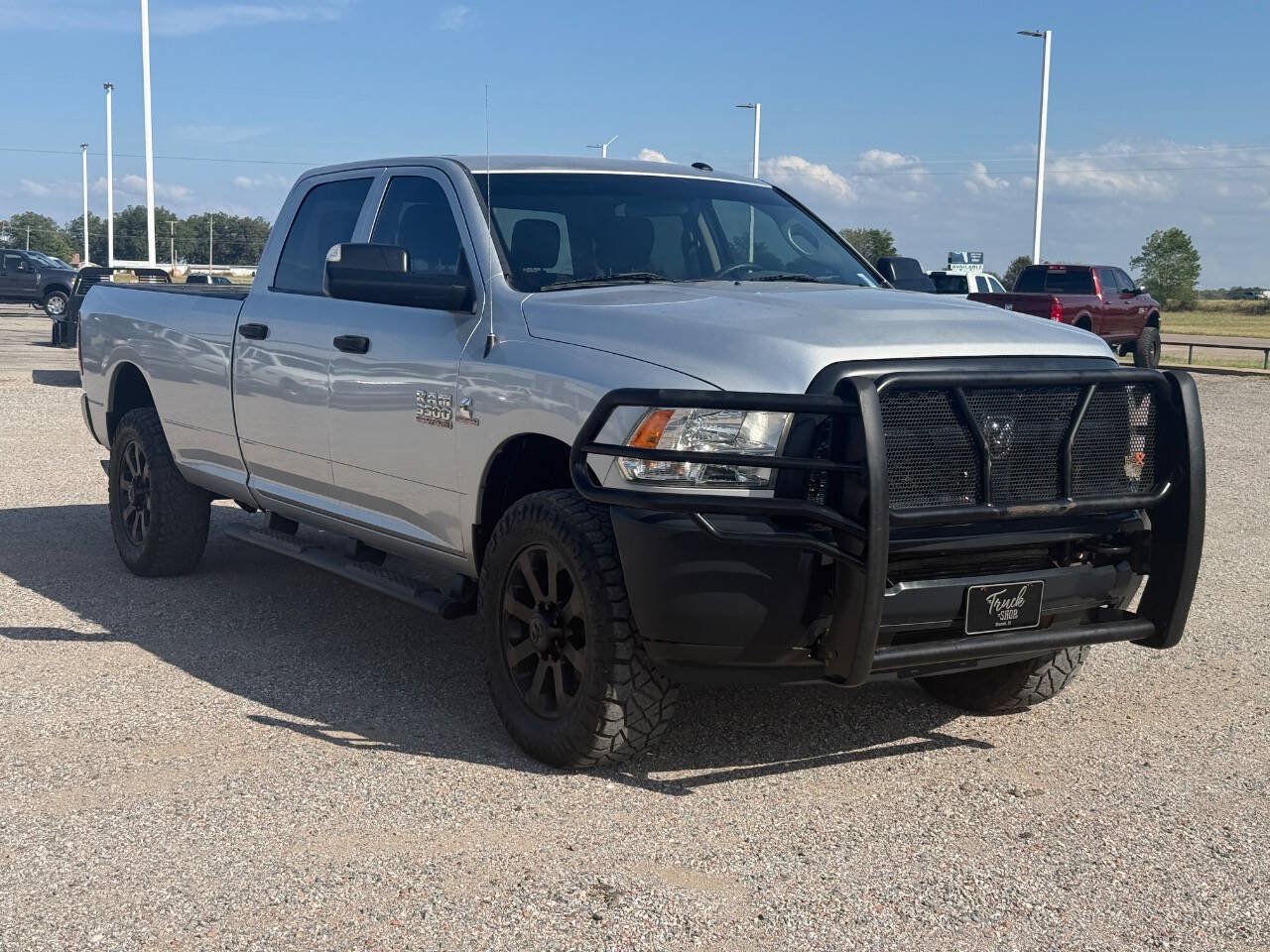 Used 2017 RAM 3500 Tradesman w/ Popular Equipment Group AWD/4WD image 3