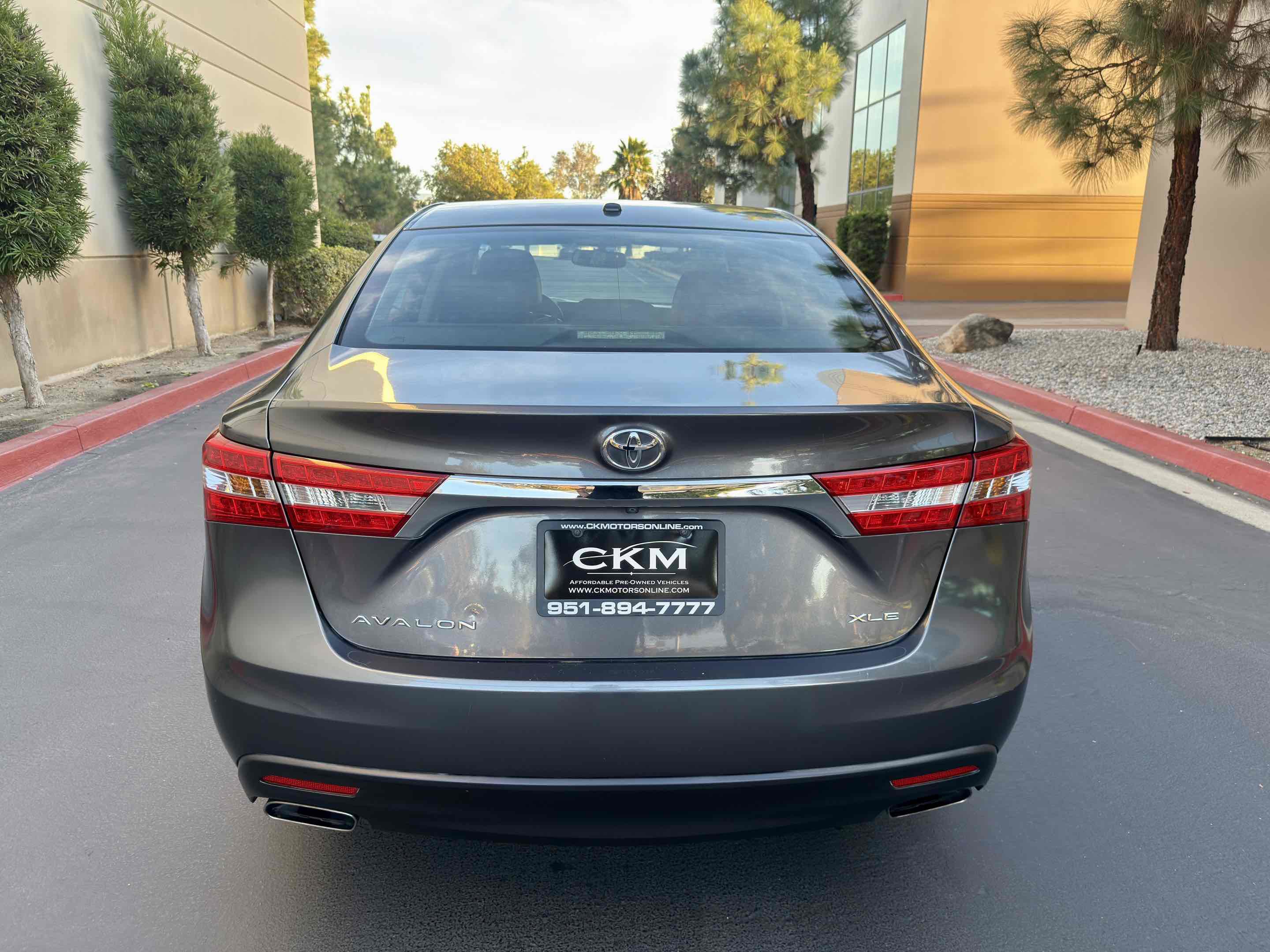 Used 2014 Toyota Avalon XLE Touring image 13