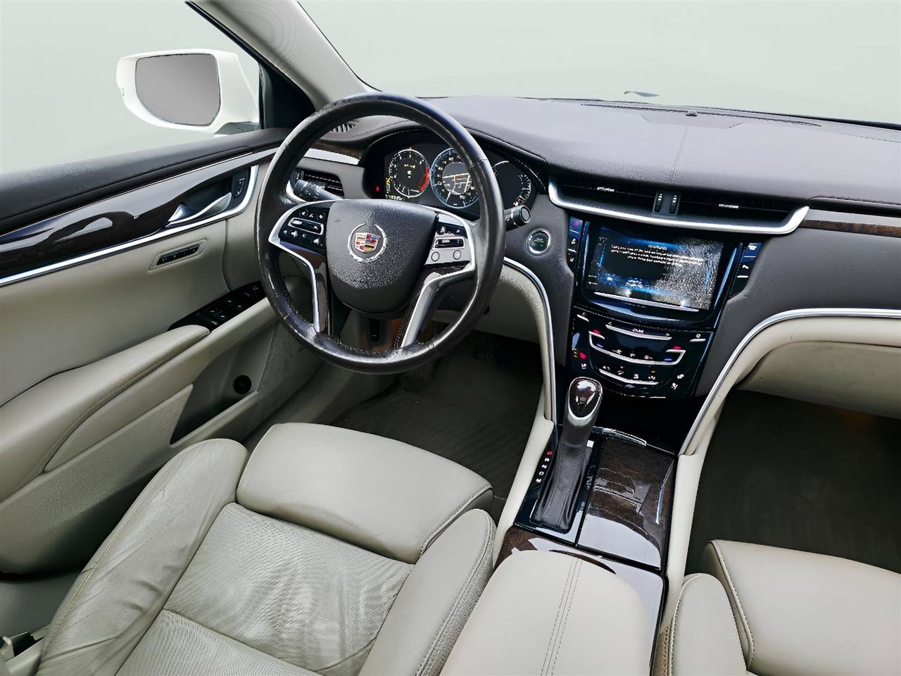 Used 2015 Cadillac XTS Premium AWD/4WD image 19