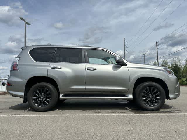 Used 2023 Lexus GX 460 Premium w/ Premium Package AWD/4WD image 3