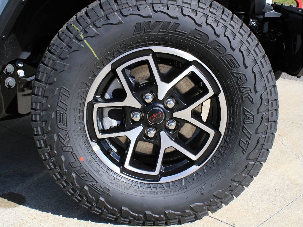 New 2026 Jeep Gladiator Rubicon AWD/4WD image 38