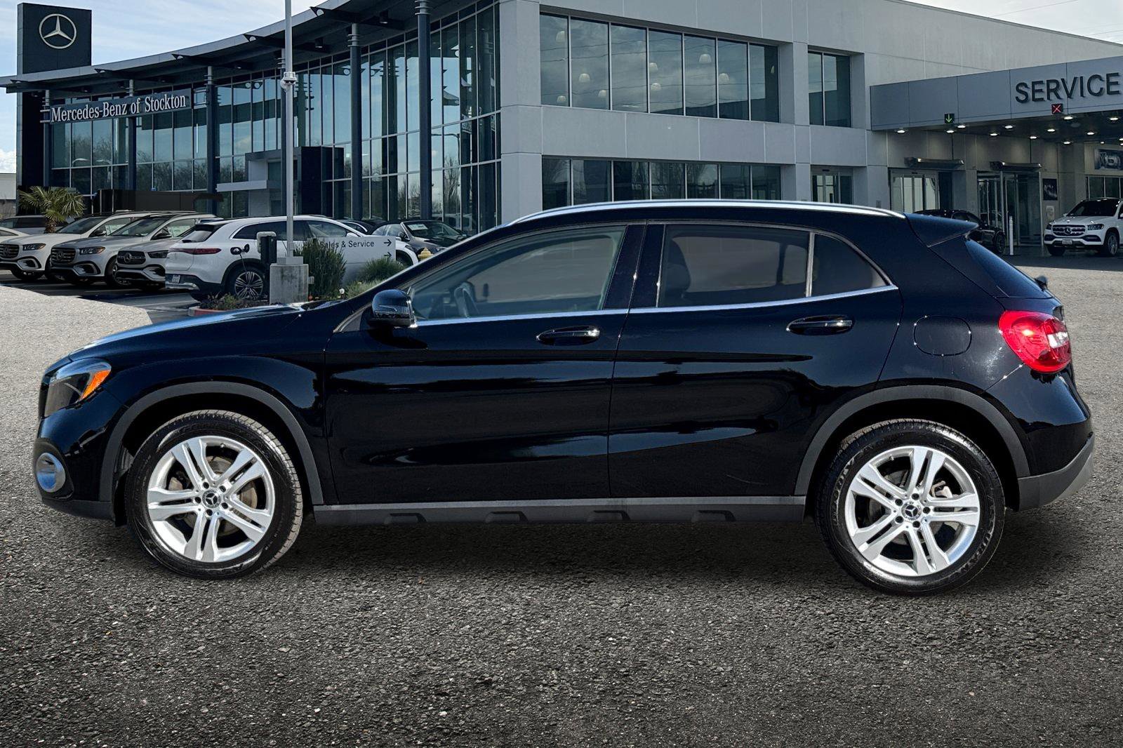 Certified 2020 Mercedes-Benz GLA 250 4MATIC w/ Premium Package image 7
