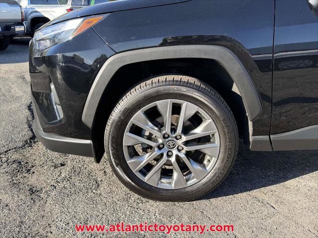 Certified 2023 Toyota RAV4 XLE Premium AWD/4WD image 15