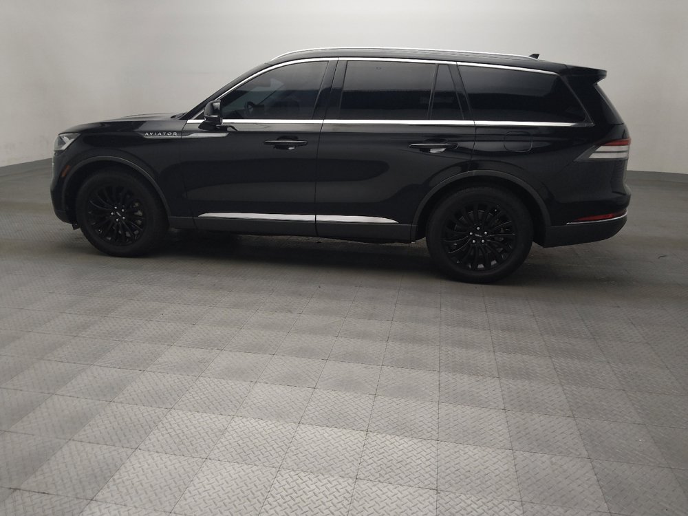 Used 2020 Lincoln Aviator Reserve w/ Elements Package Plus AWD/4WD image 3