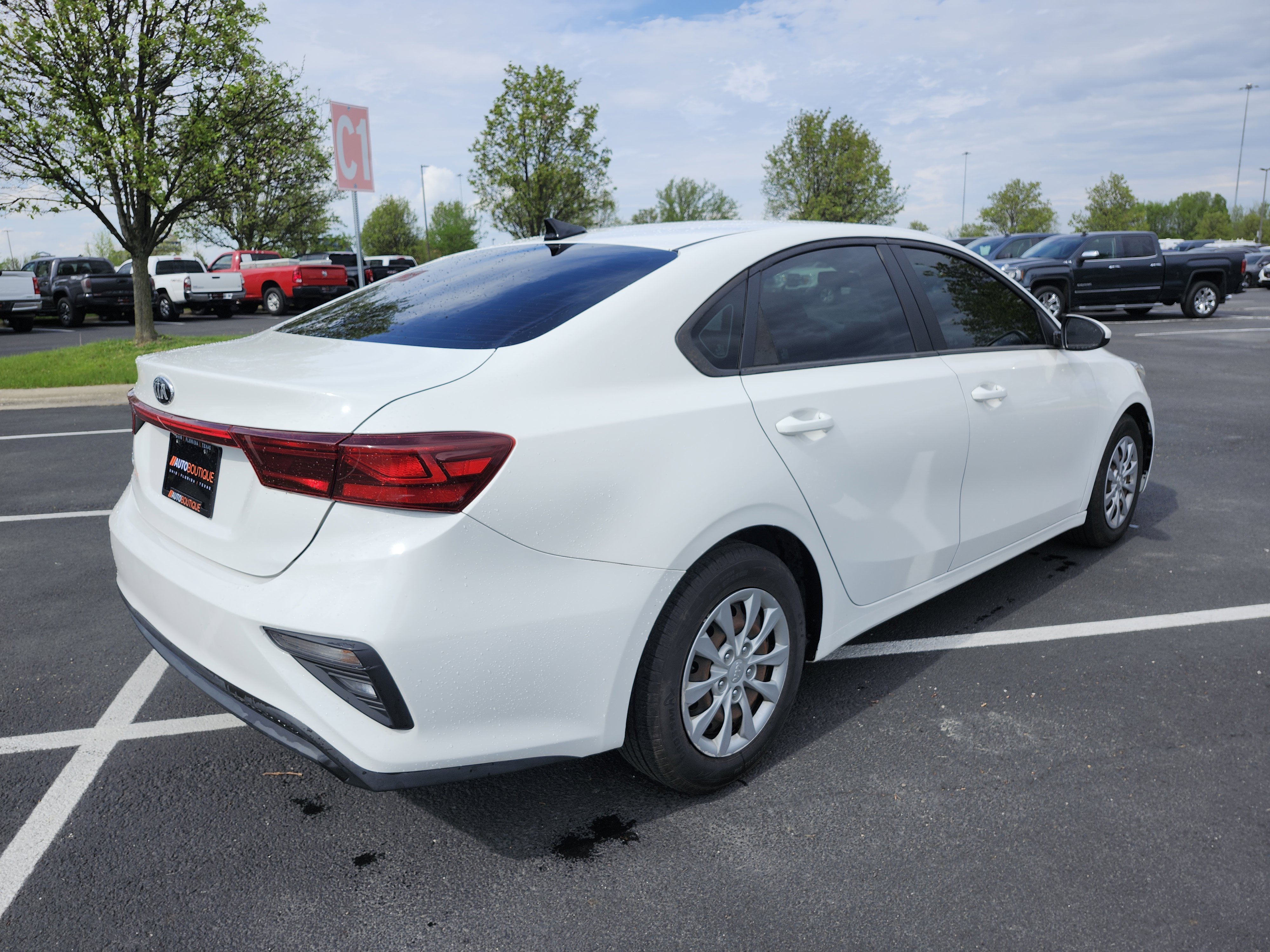 Used 2020 Kia Forte Sedan FWD image 14