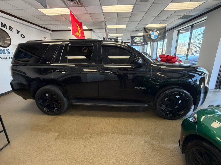 Used 2019 GMC Yukon SLT w/ Graphite Performance Edition image 15