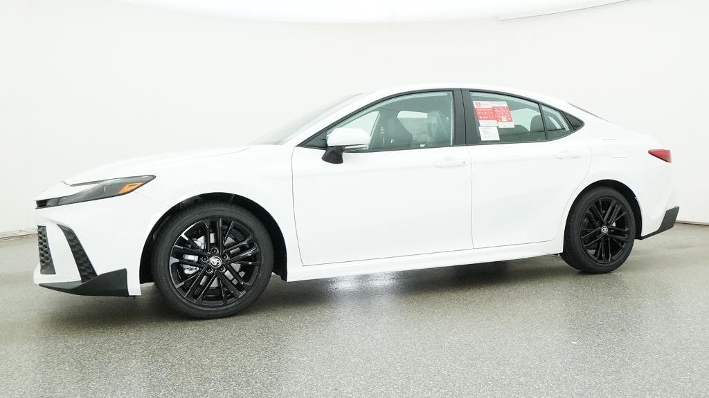 New 2026 Toyota Camry SE FWD image 4