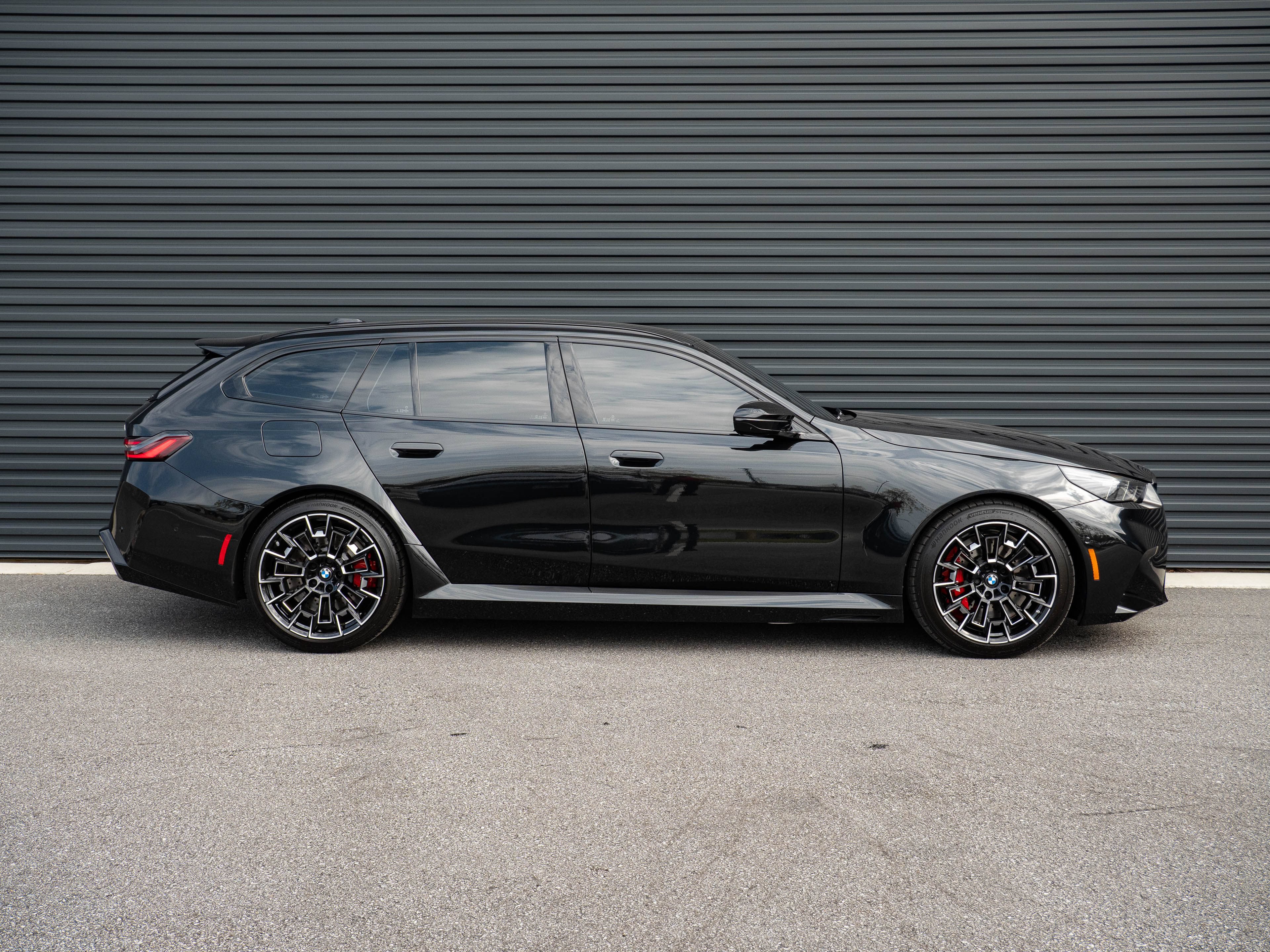 Used 2026 BMW M5 Touring AWD/4WD image 26