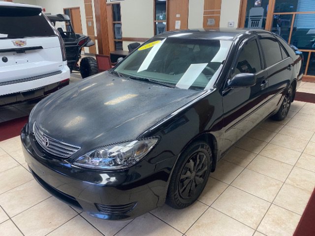 Used 2006 Toyota Camry LE FWD image 1