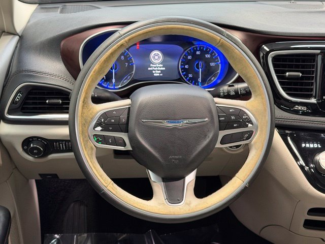Used 2019 Chrysler Pacifica Limited FWD image 8