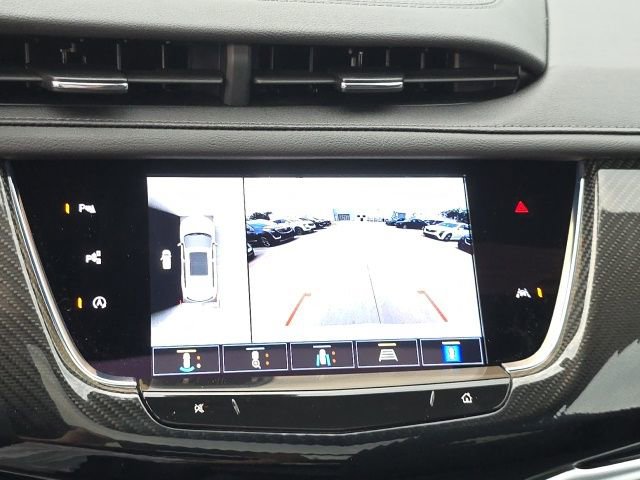 New 2025 Cadillac XT6 Sport w/ Technology Package AWD/4WD image 30
