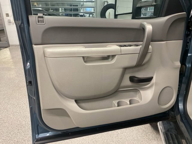 Used 2014 Chevrolet Silverado 2500 LT w/ Interior Plus Package image 25