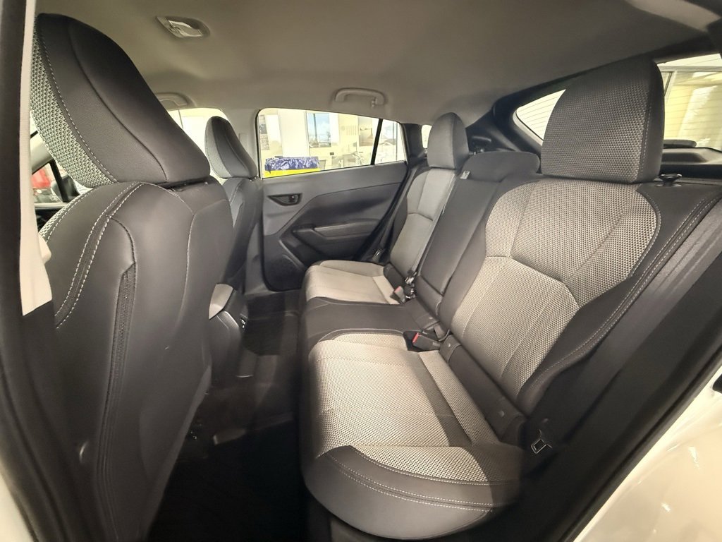 Used 2024 Subaru Crosstrek 2.0i Premium w/ Popular Package #4 image 17