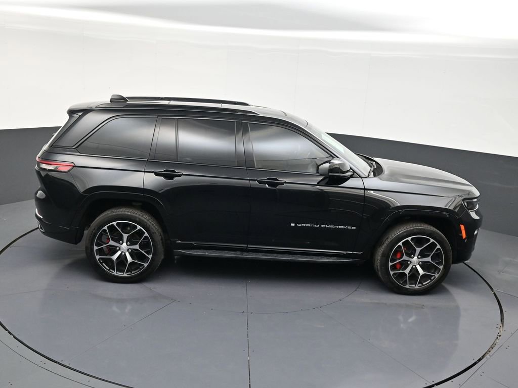 Used 2023 Jeep Grand Cherokee Summit image 17