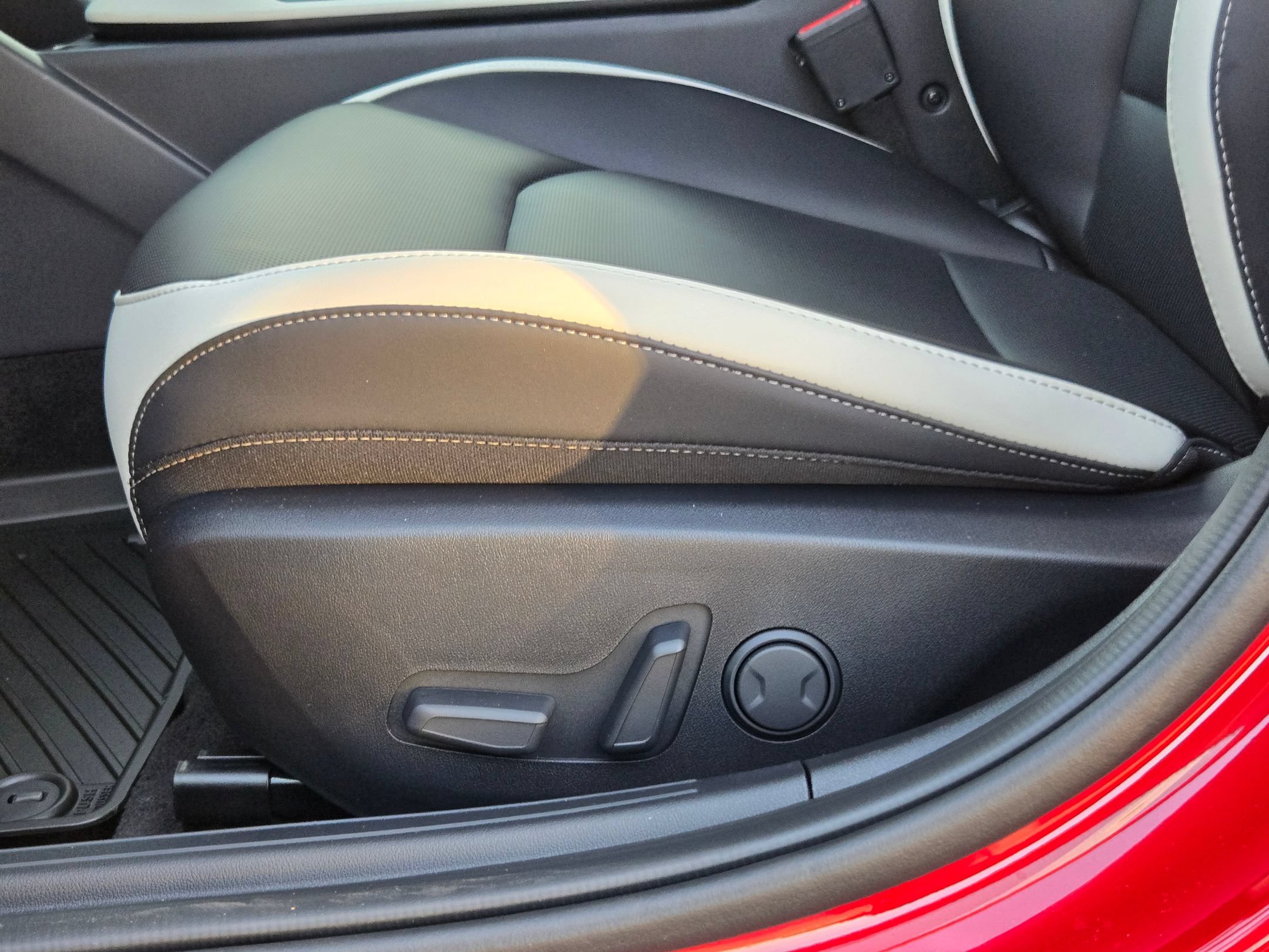 New 2026 Kia K4 GT-Line FWD image 18