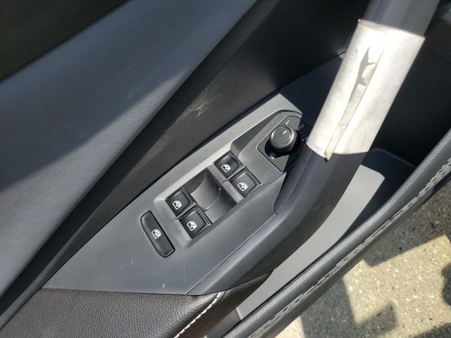 New 2026 Volkswagen Jetta SE FWD image 20