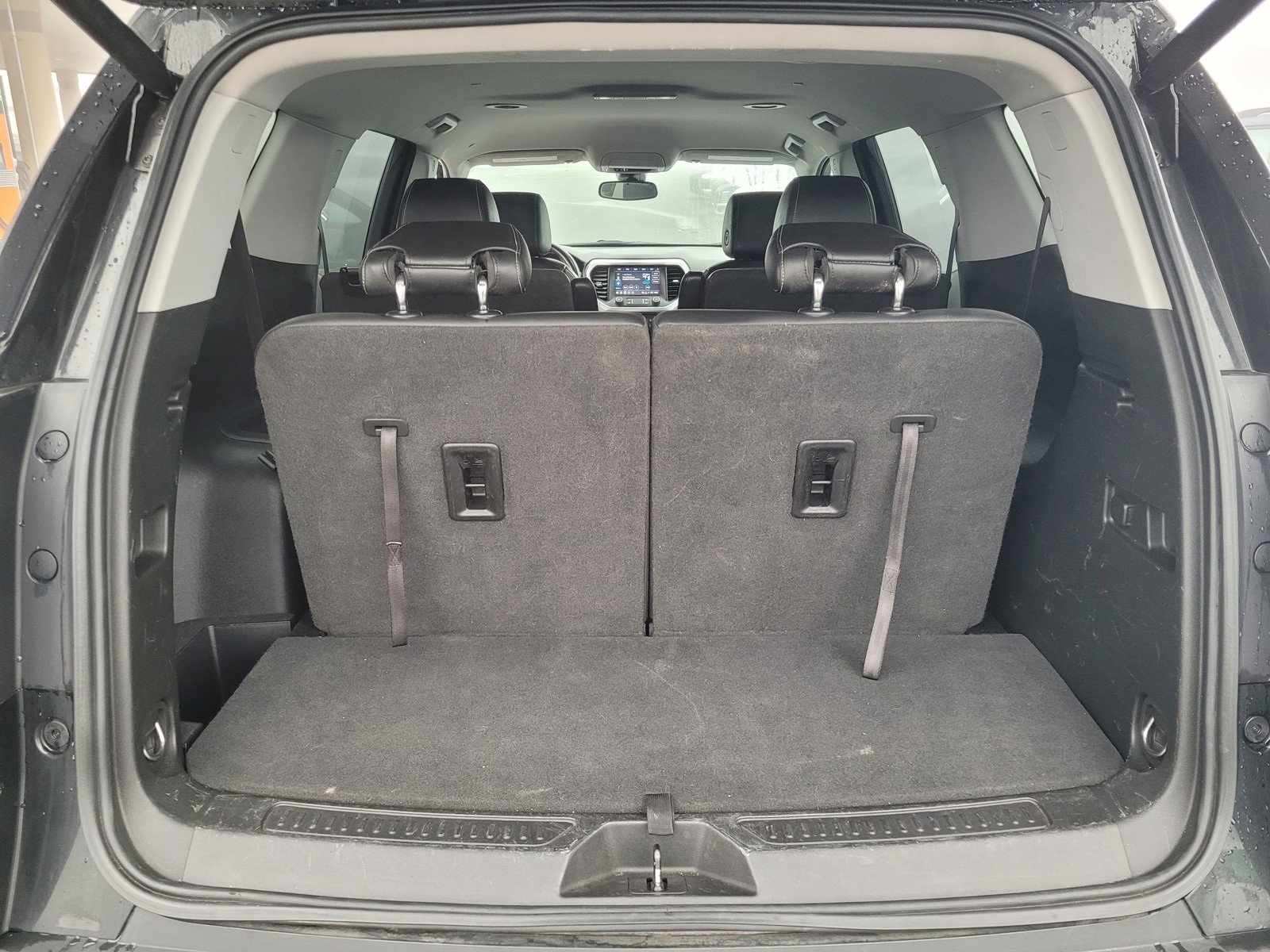 Used 2021 GMC Acadia SLT image 33