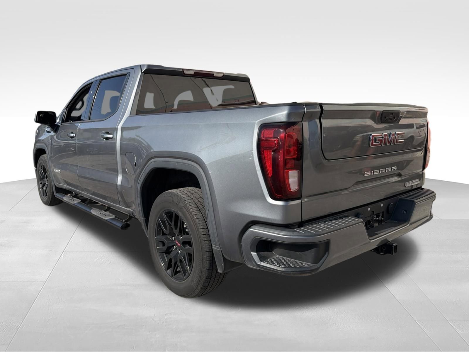 Used 2022 GMC Sierra 1500 Elevation RWD image 23
