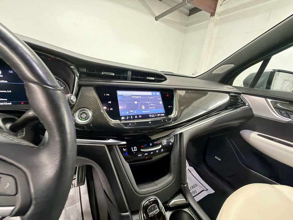 Used 2021 Cadillac XT6 Sport AWD/4WD image 18