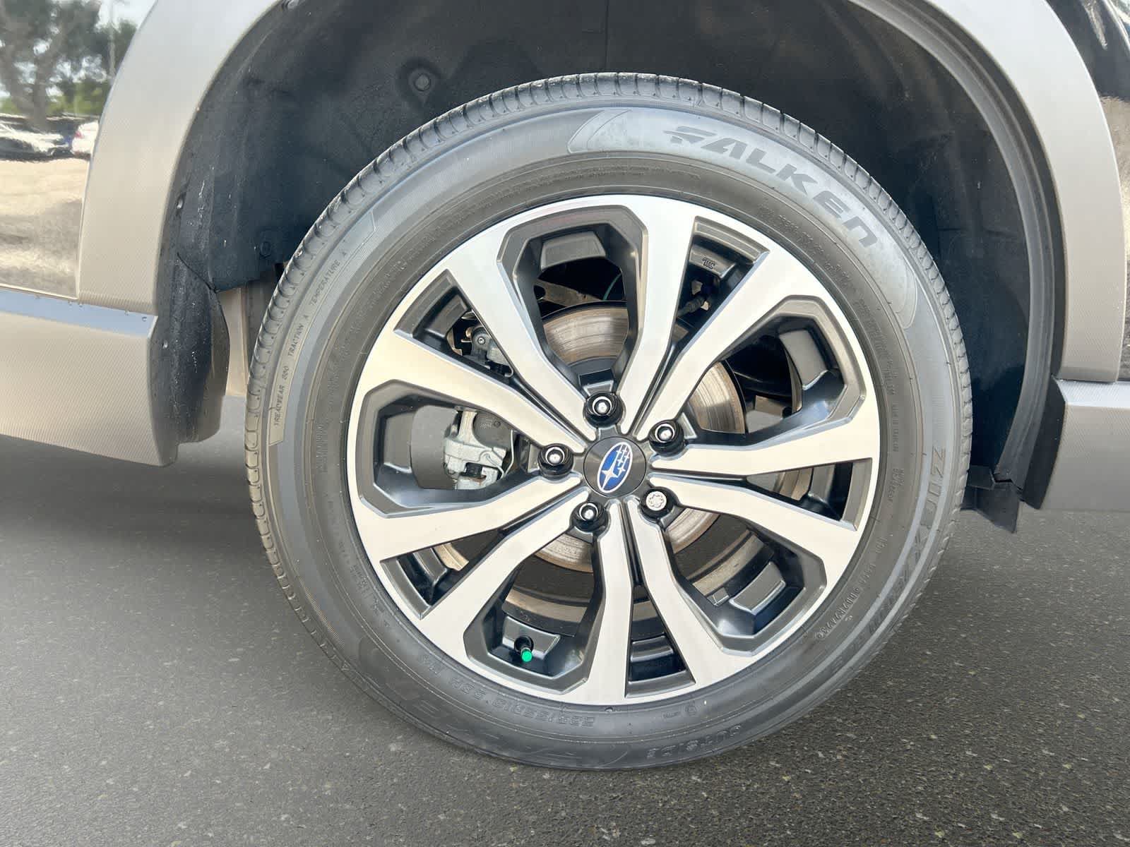 Used 2024 Subaru Forester Limited AWD/4WD image 5