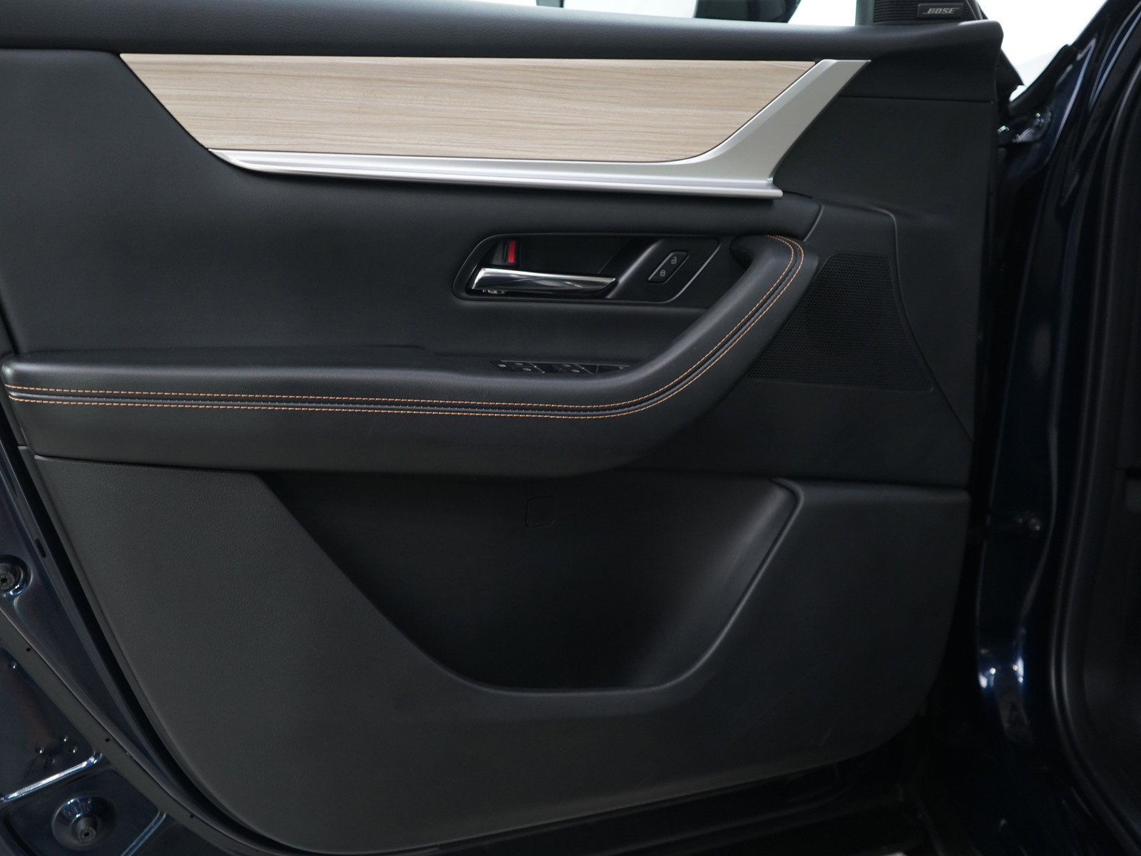 Certified 2025 MAZDA CX-90 Plug-In Hybrid w/Premium Sport image 21