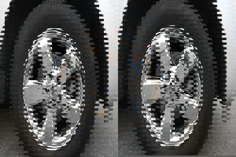 Used 2009 Ford Escape XLT image 15