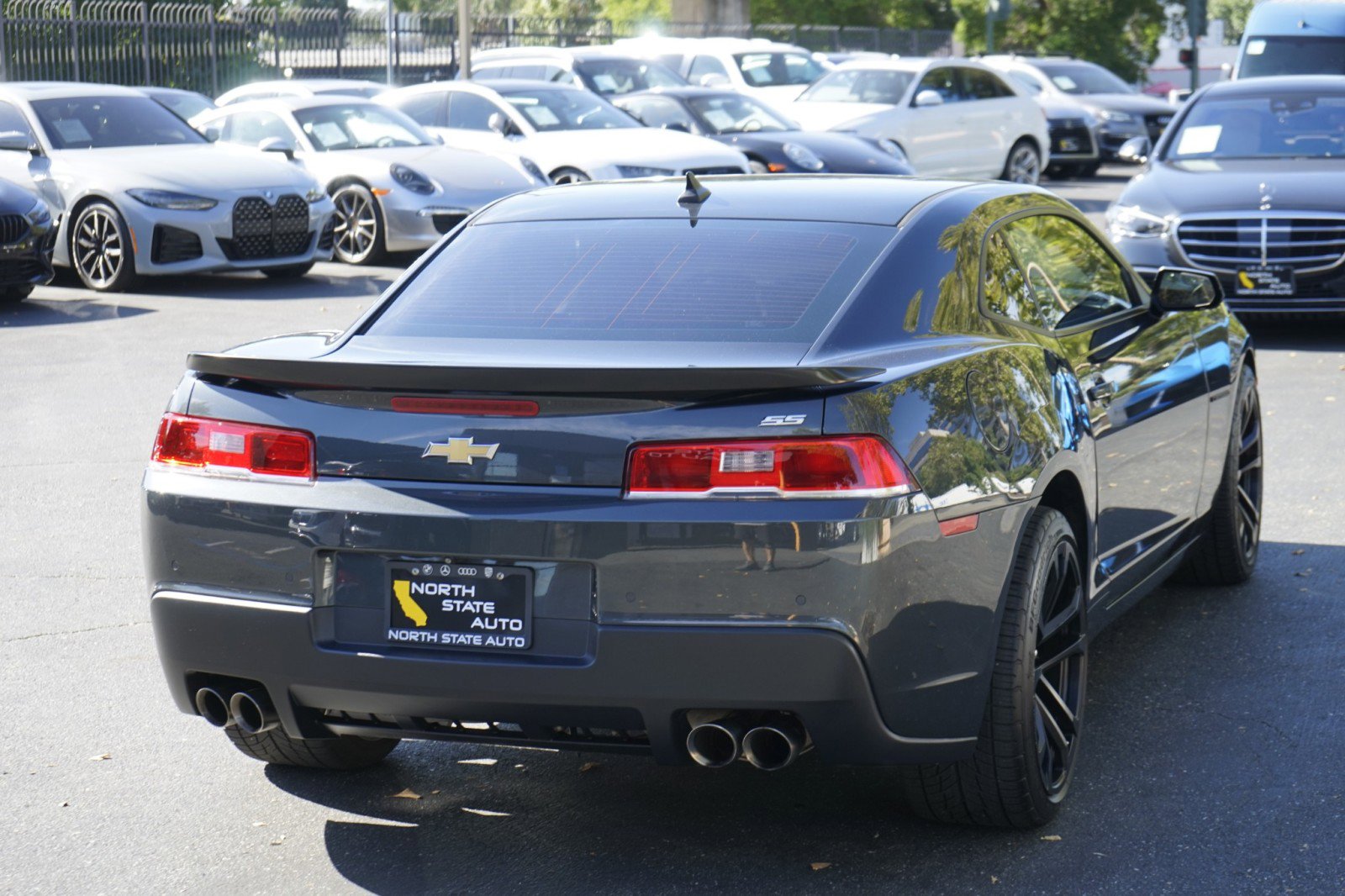 Used 2015 Chevrolet Camaro SS w/ SS Performance Package image 8