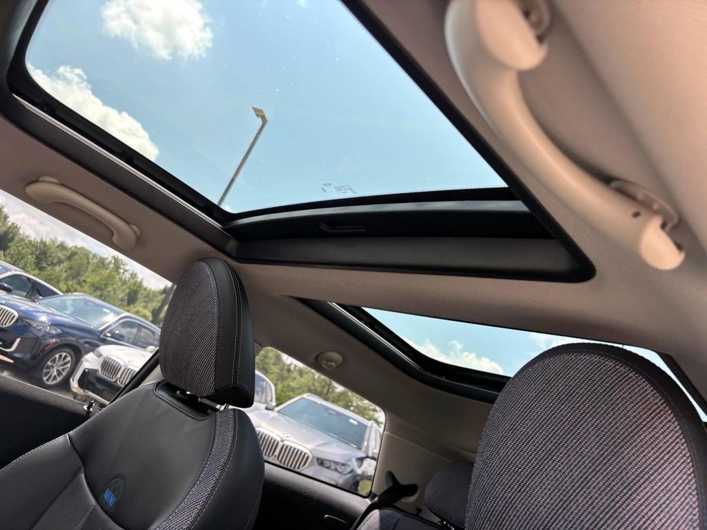 Certified 2025 MINI Cooper S image 26