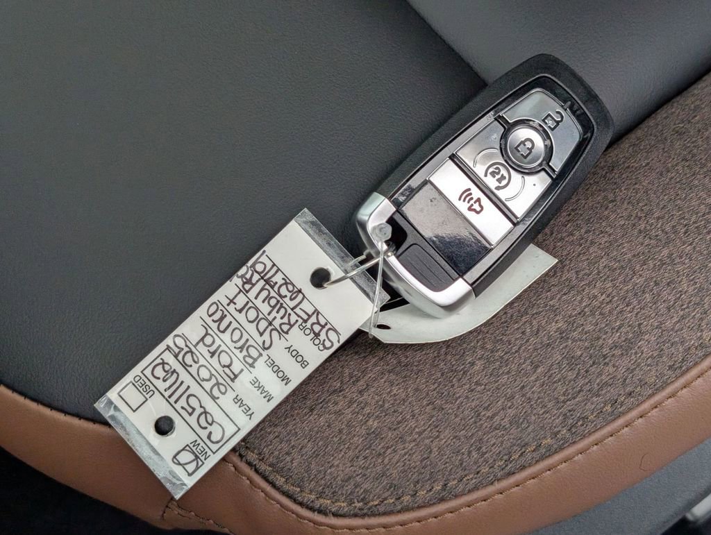New 2025 Ford Bronco Sport Outer Banks w/ Outer Banks Tech Package+ AWD/4WD image 53