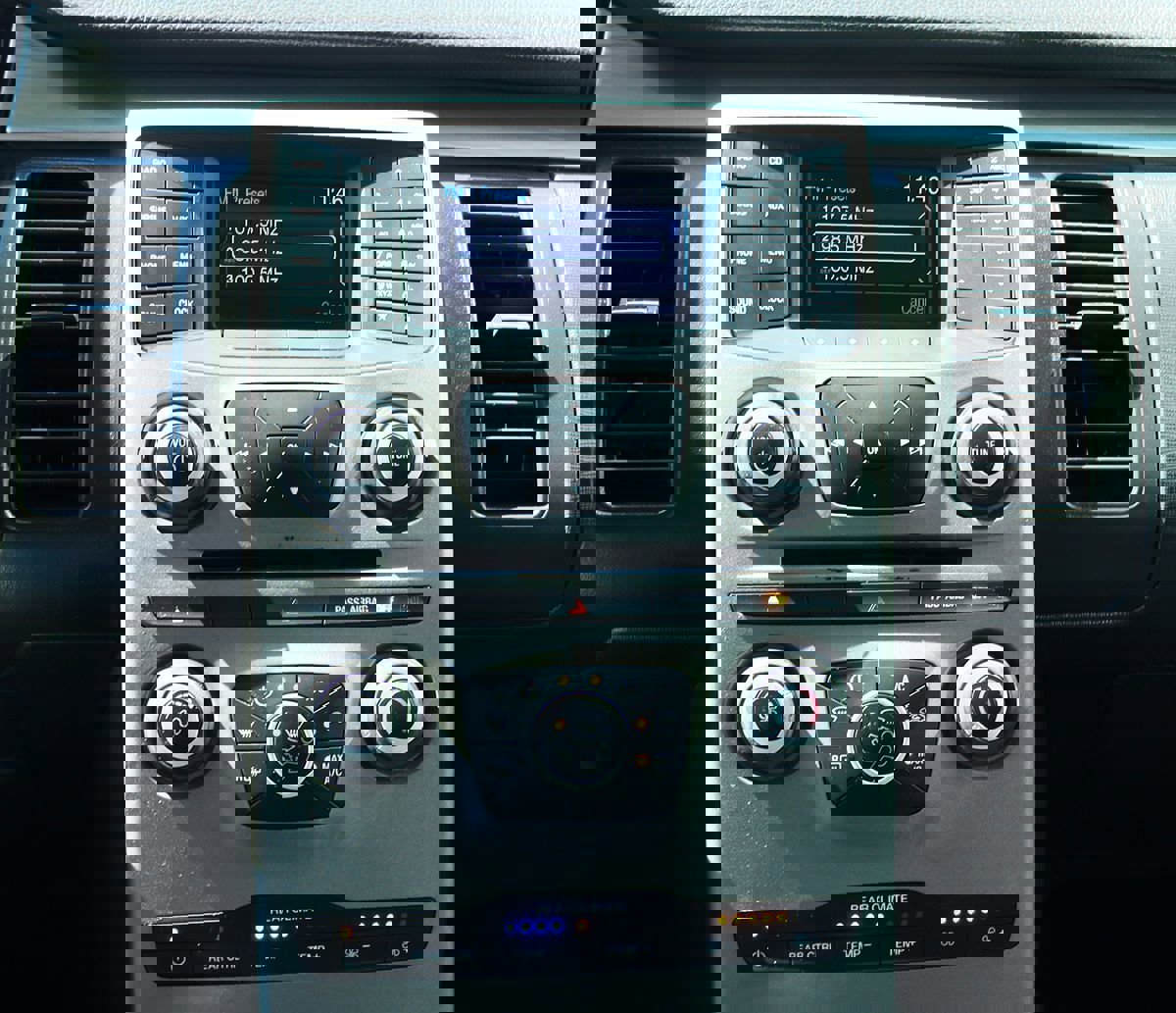 Used 2019 Ford Flex SE image 46